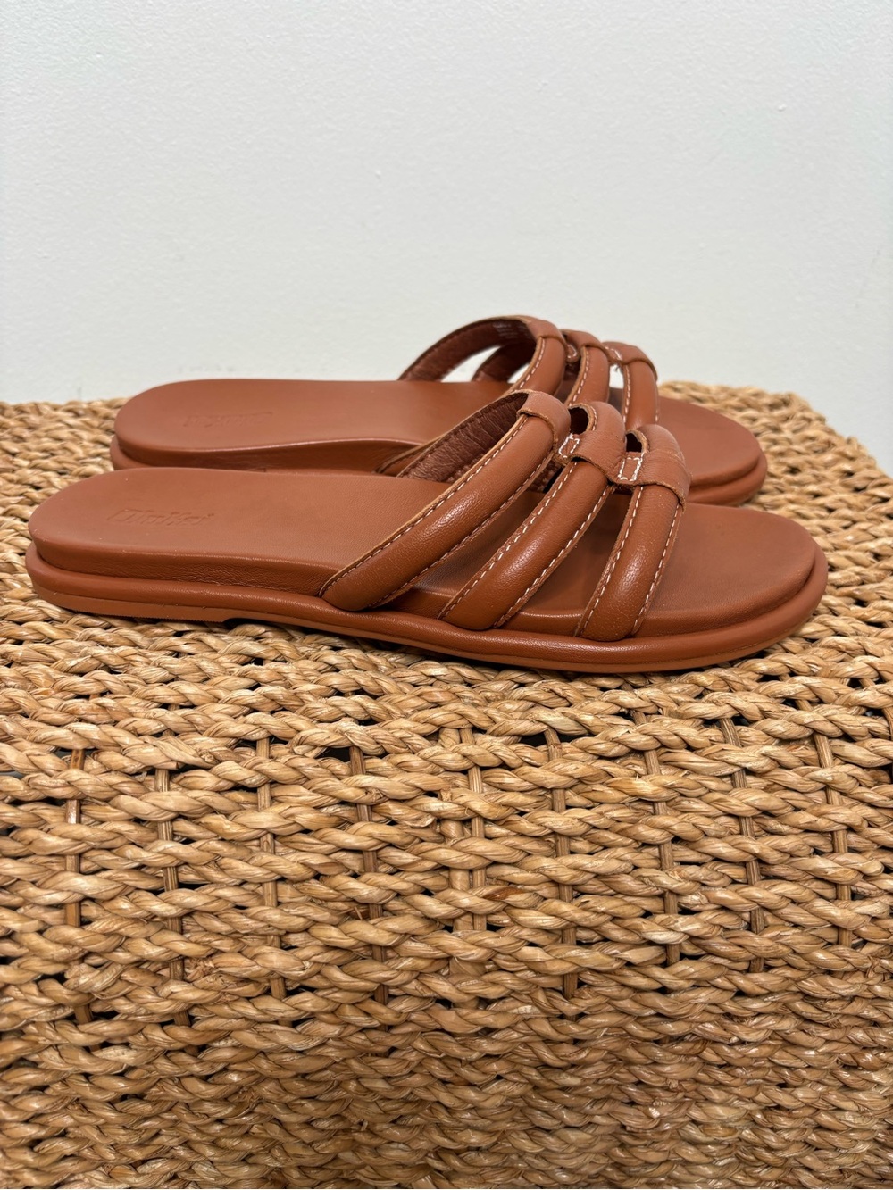 Olukai Women’s Tiare Slide Sandal Size 9